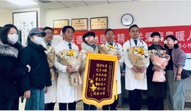 52岁胸腺癌患者的重生故事