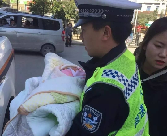 某地车祸二